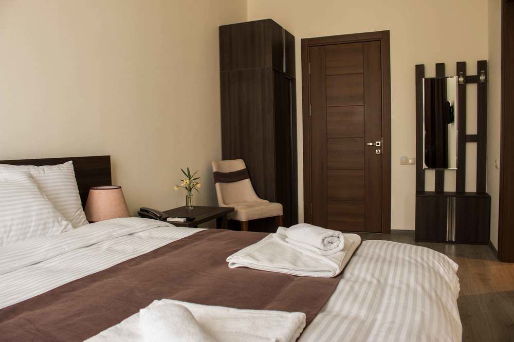 Gsg Hotel Tbilisi Esterno foto