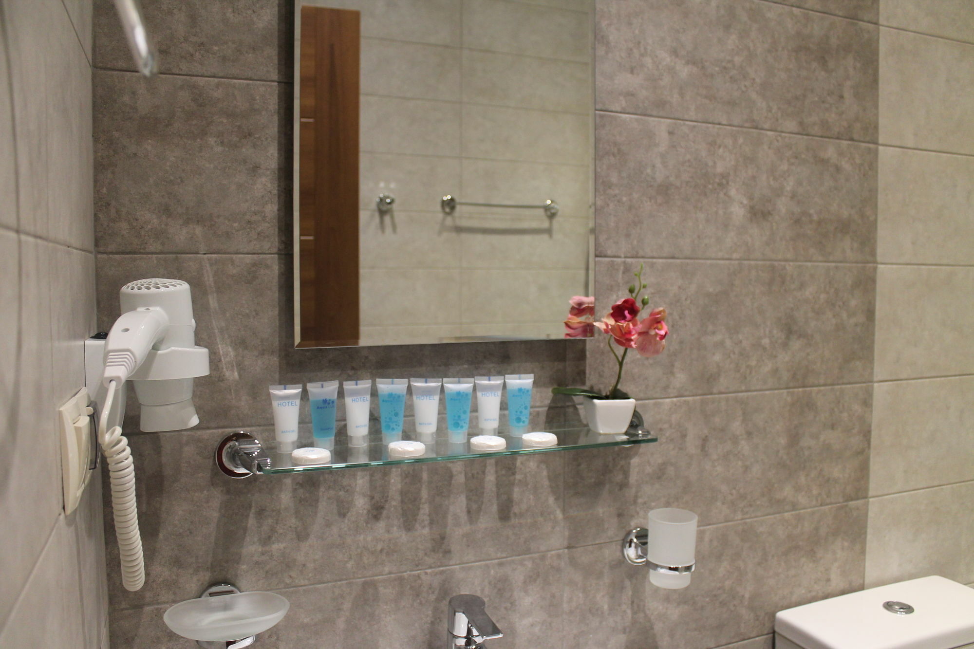 Gsg Hotel Tbilisi Esterno foto